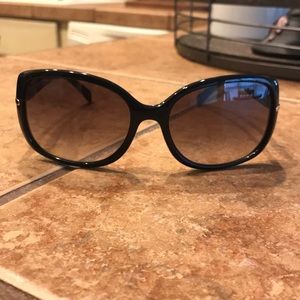 💕Prada sunglasses💕